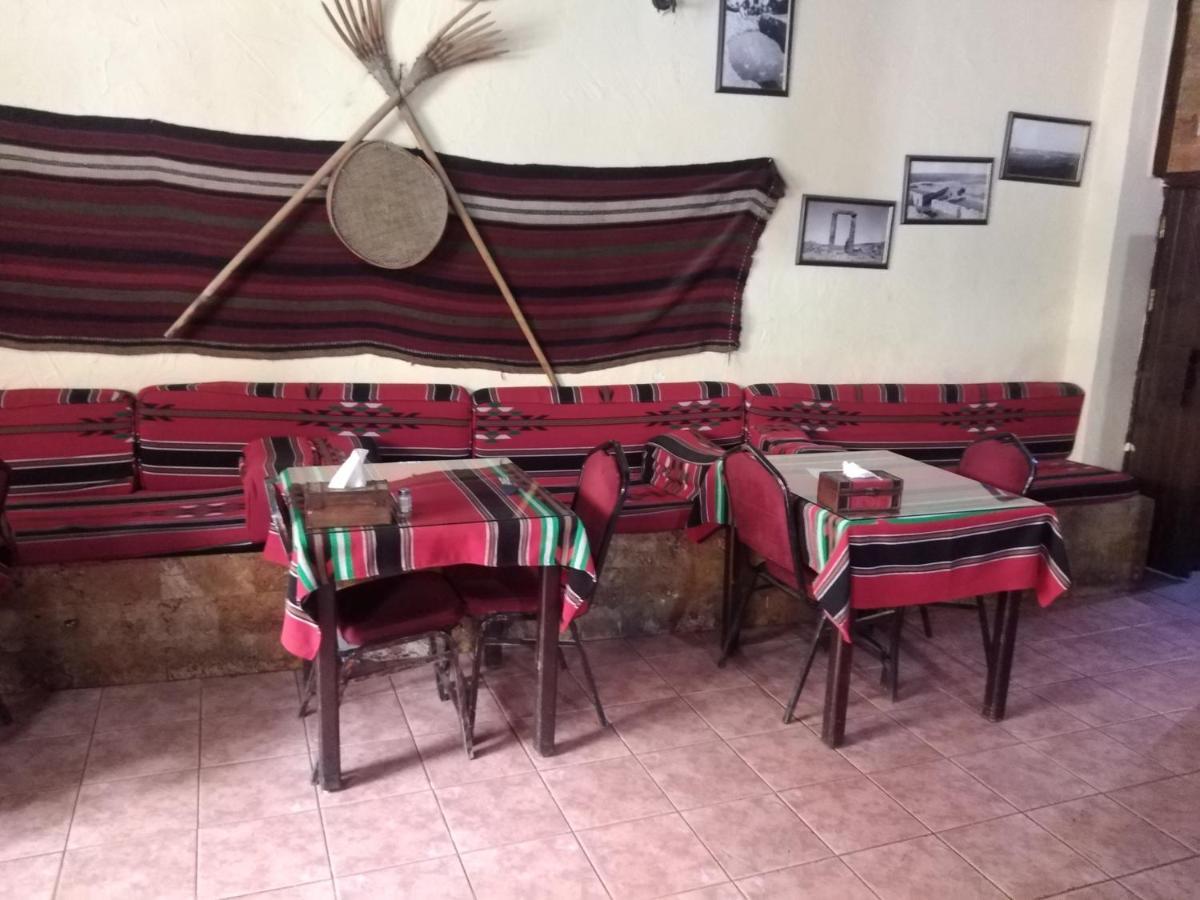 Queen Ayloa Hotel&Restaurant Madaba Exterior photo